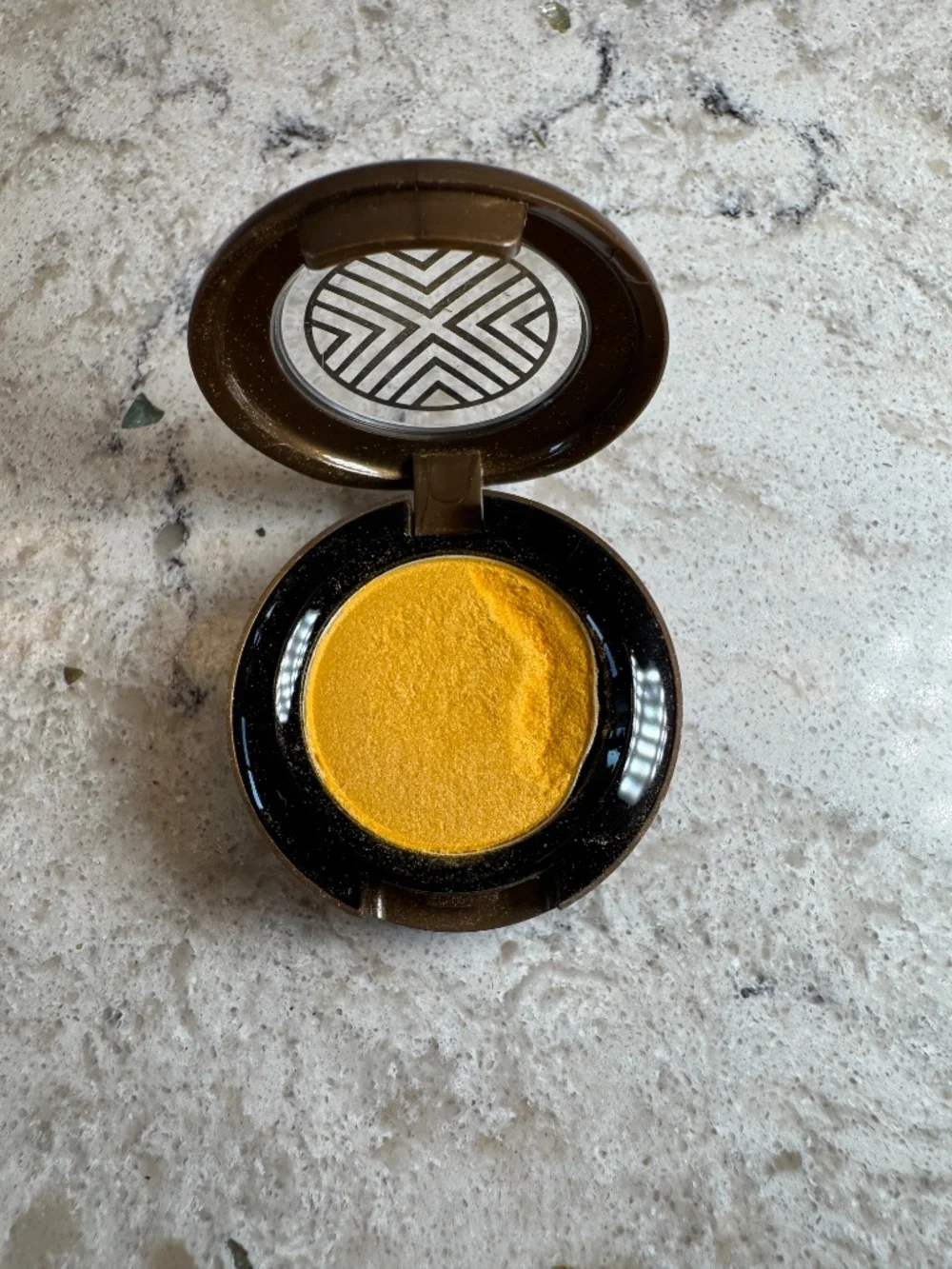 MAC Cosmetics pre owned